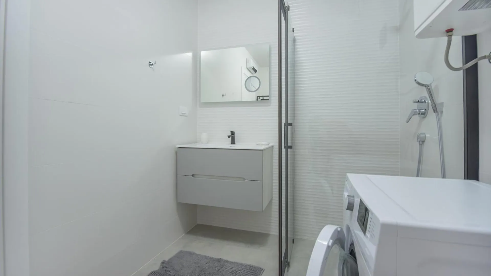 Aurora Apartment 乌马格
